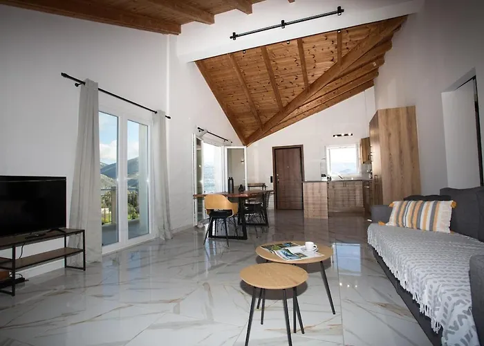 Anemoessa Aria Apartman *